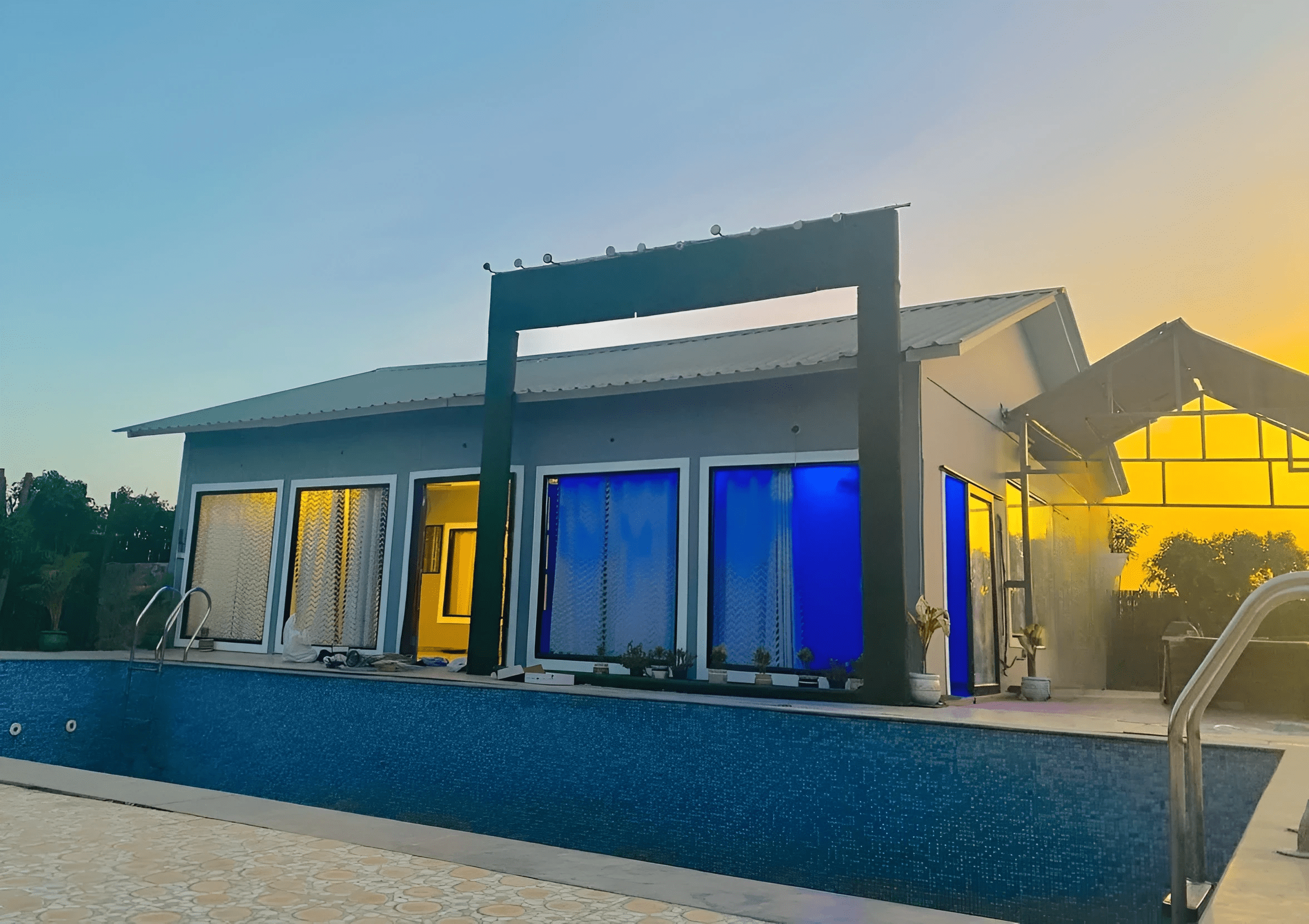 FS8001 2BHK Farmhouse in Noida