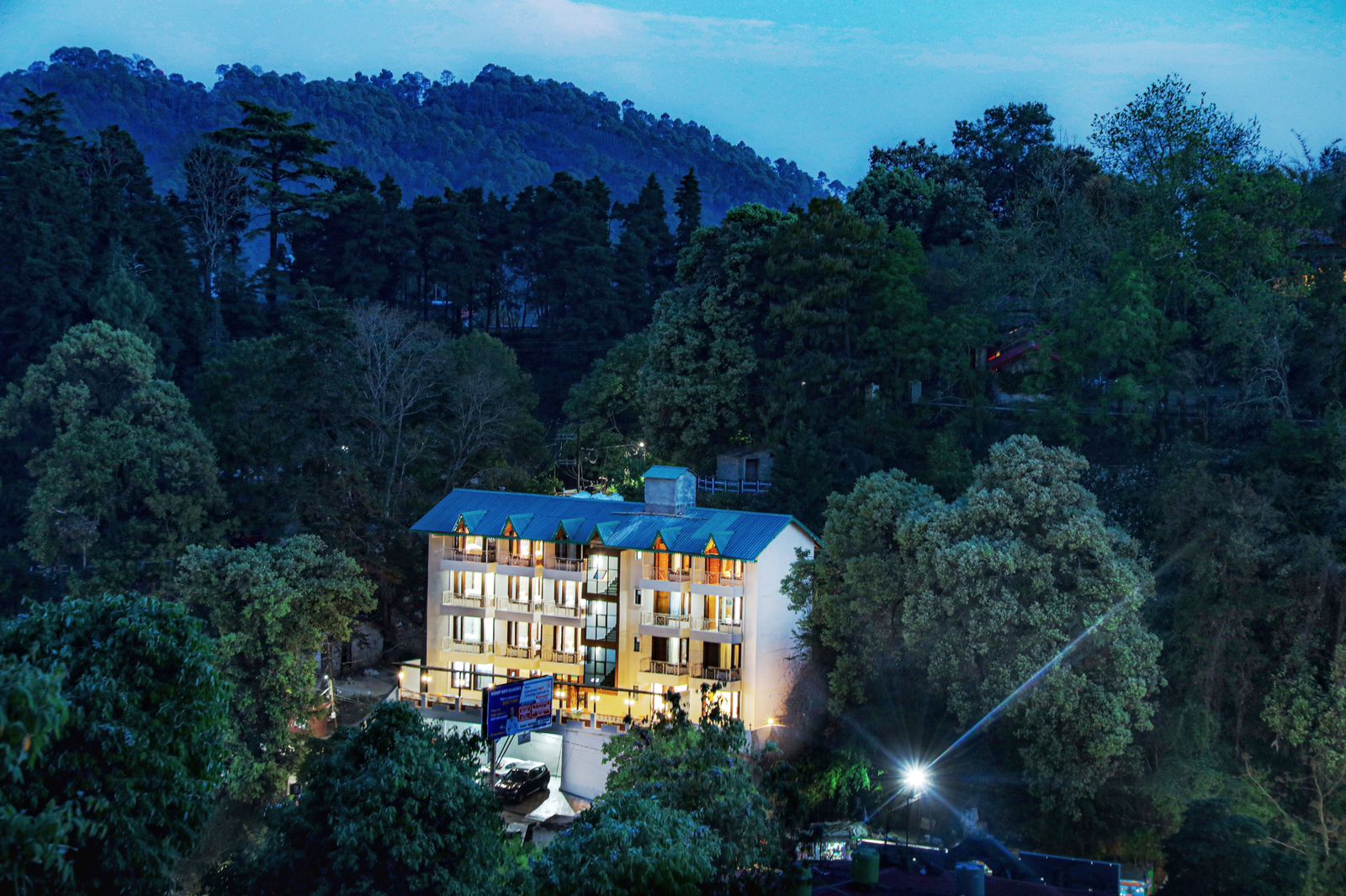 Vinsober Monal Nainital – Best Resort for Couples & Family Vacations