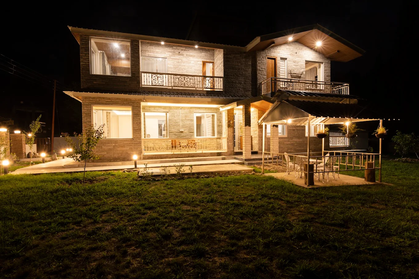 Prakriti Villa Manali – Luxury Stay in the Himalayas